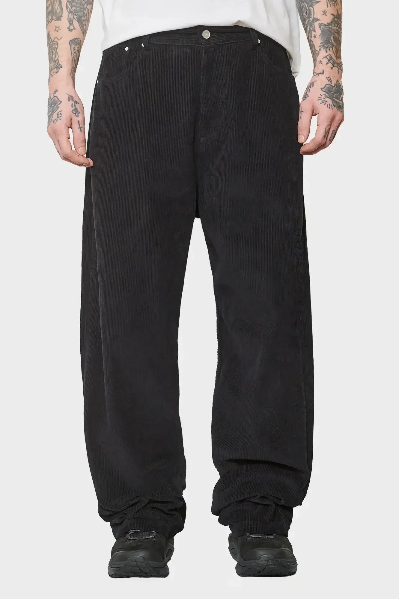 Trousers CORDUROY black