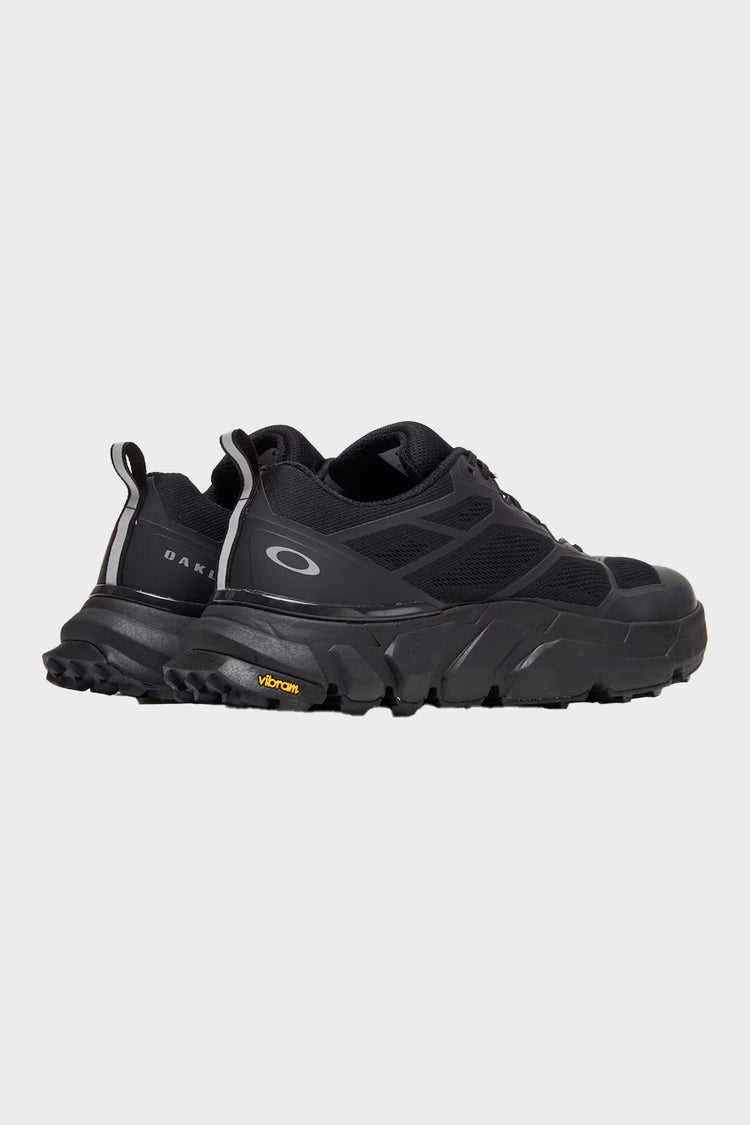 LIGHT BREATHE black shoes
