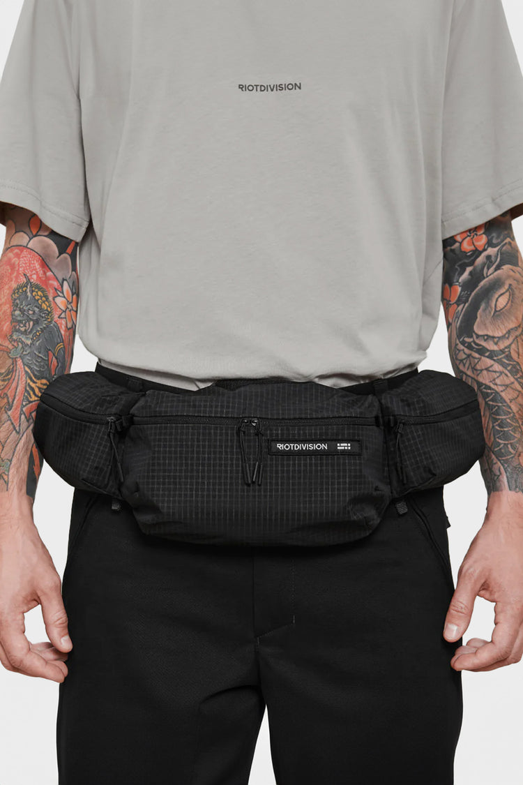 Torebka 3 CELL WAIST BAG grafitowa