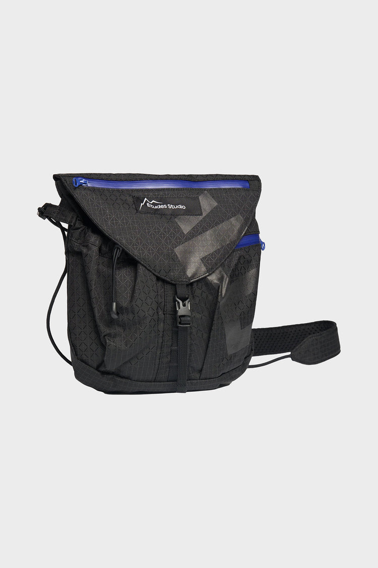 CAYL CROSSBODY bag black