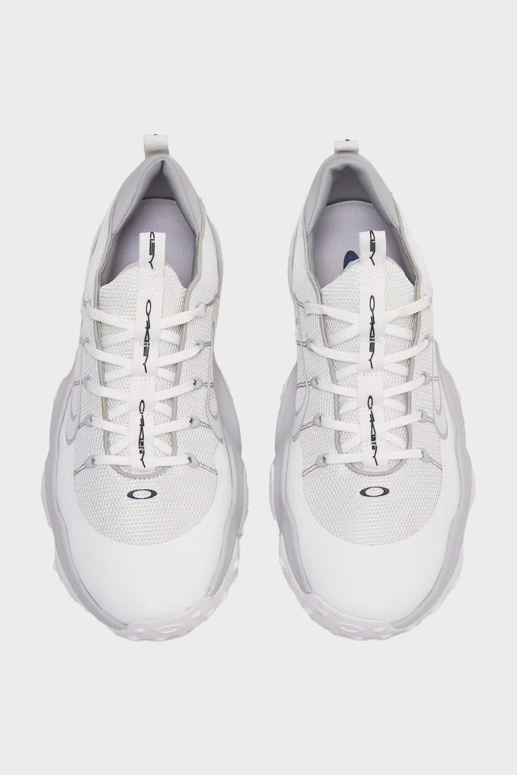EDGE FLEX white shoes