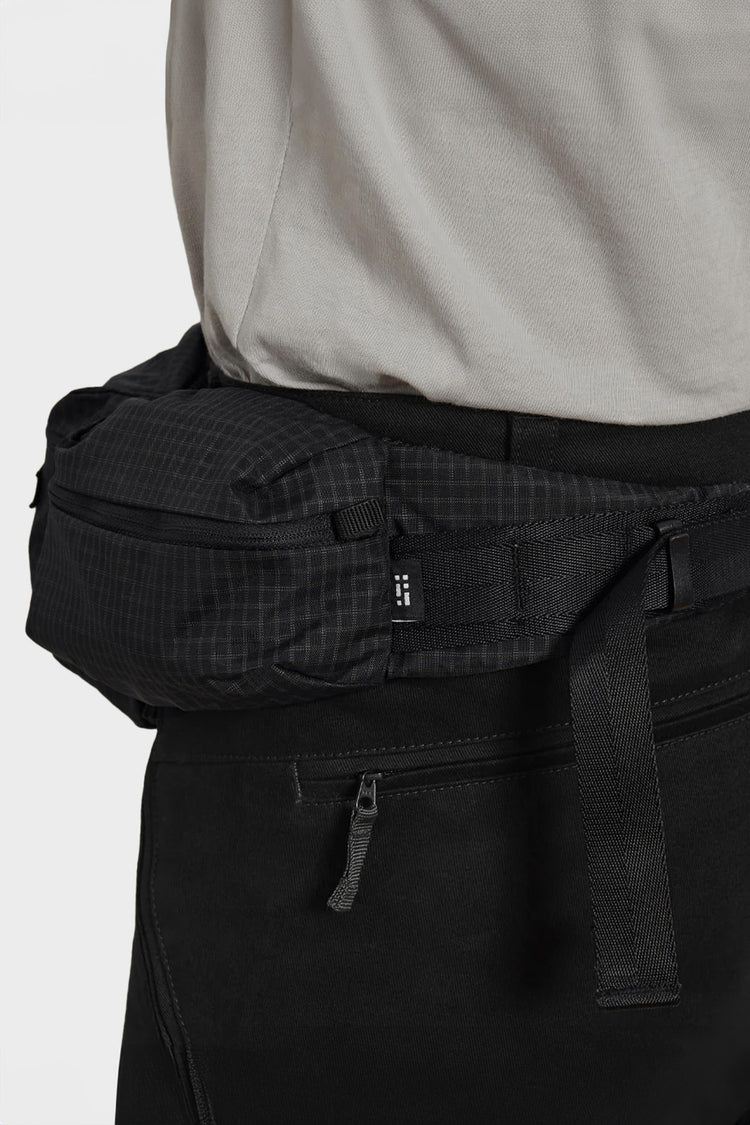 Torebka 3 CELL WAIST BAG grafitowa