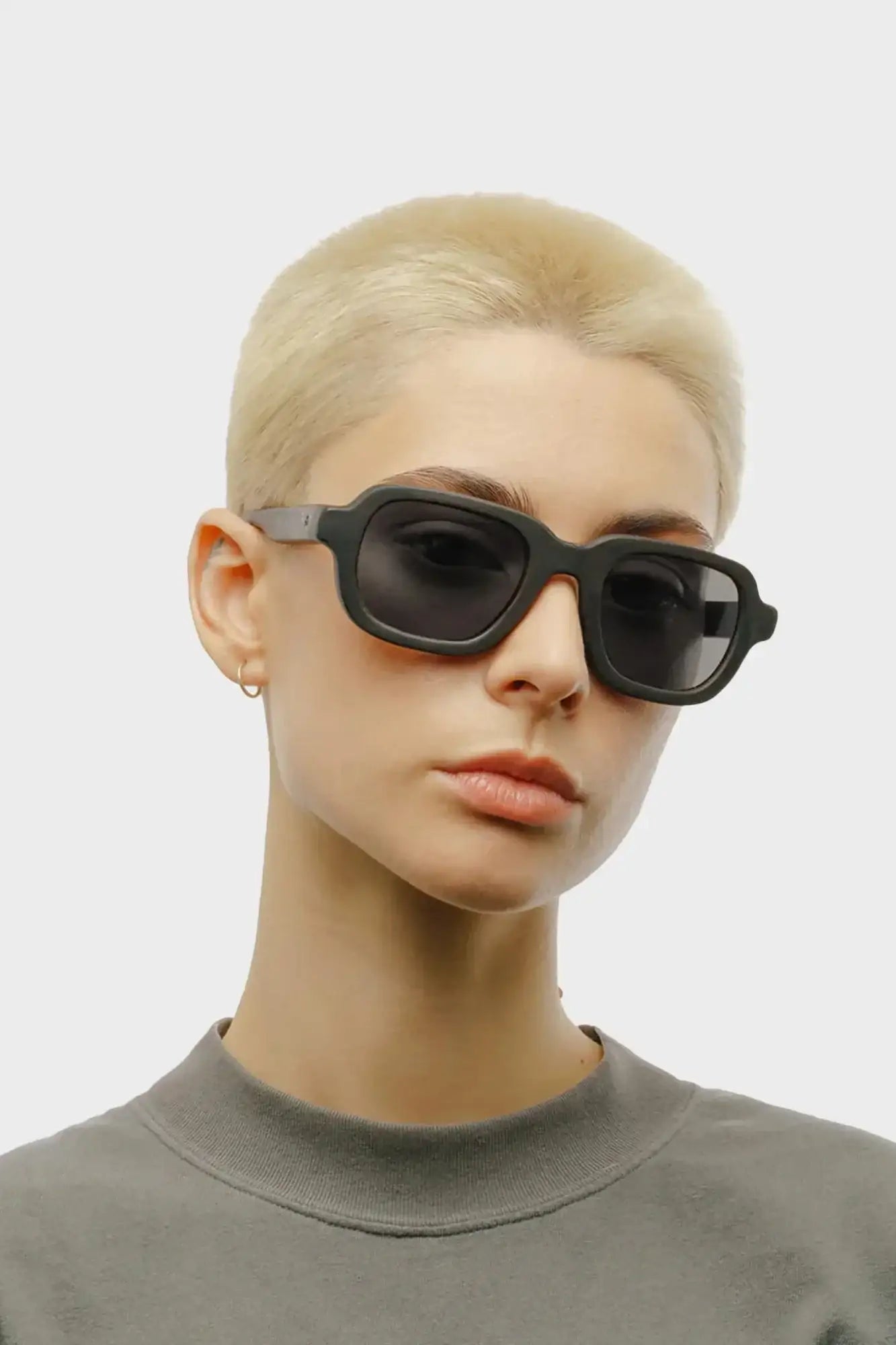 BRADE glasses black