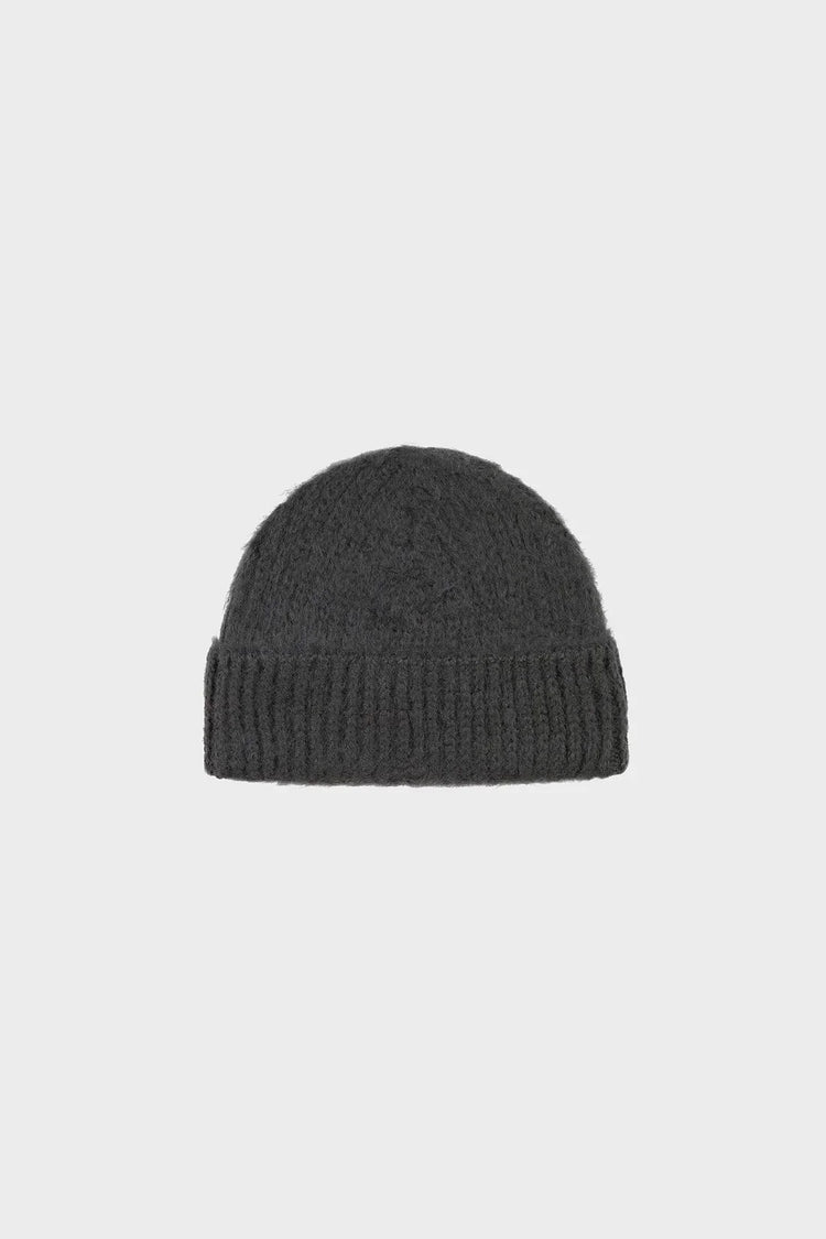 FUZZY LOGO black cap