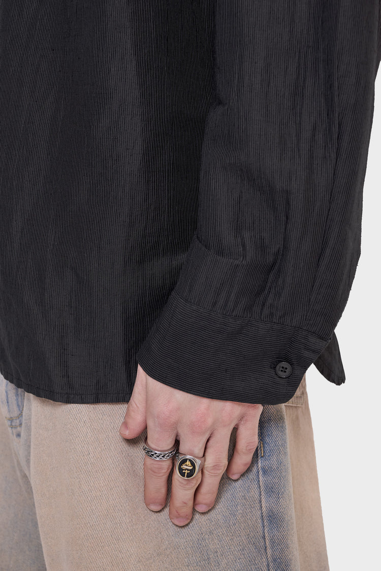 SHIRT RIGHT black shirt