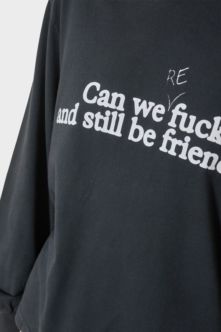 T-shirt A MODERN LOVE STORY black