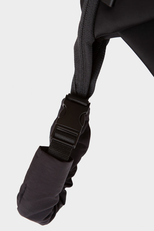 KIVU SMALL SLEEK bag black