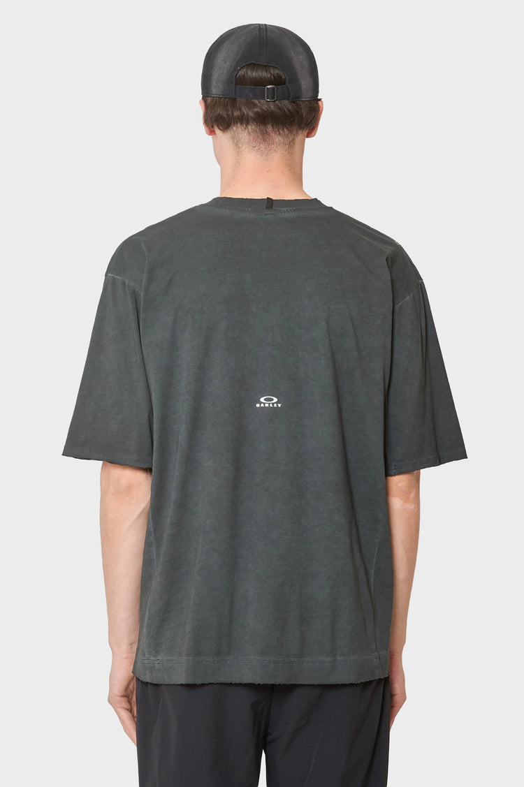 T-shirt LATITUDE VEIL black