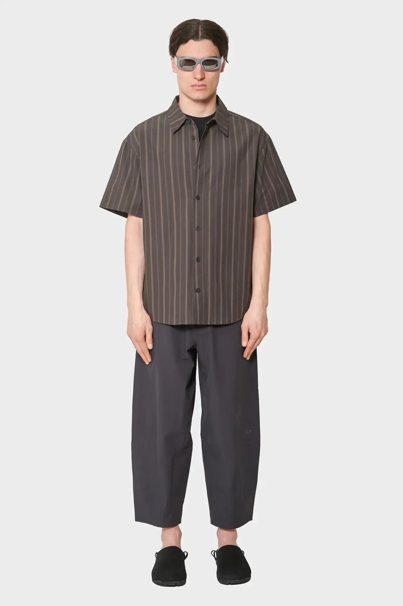 meskie#@Koszula WASHED STRIPE SHORT SLEEVE SHIRT ciemno-brążowa
