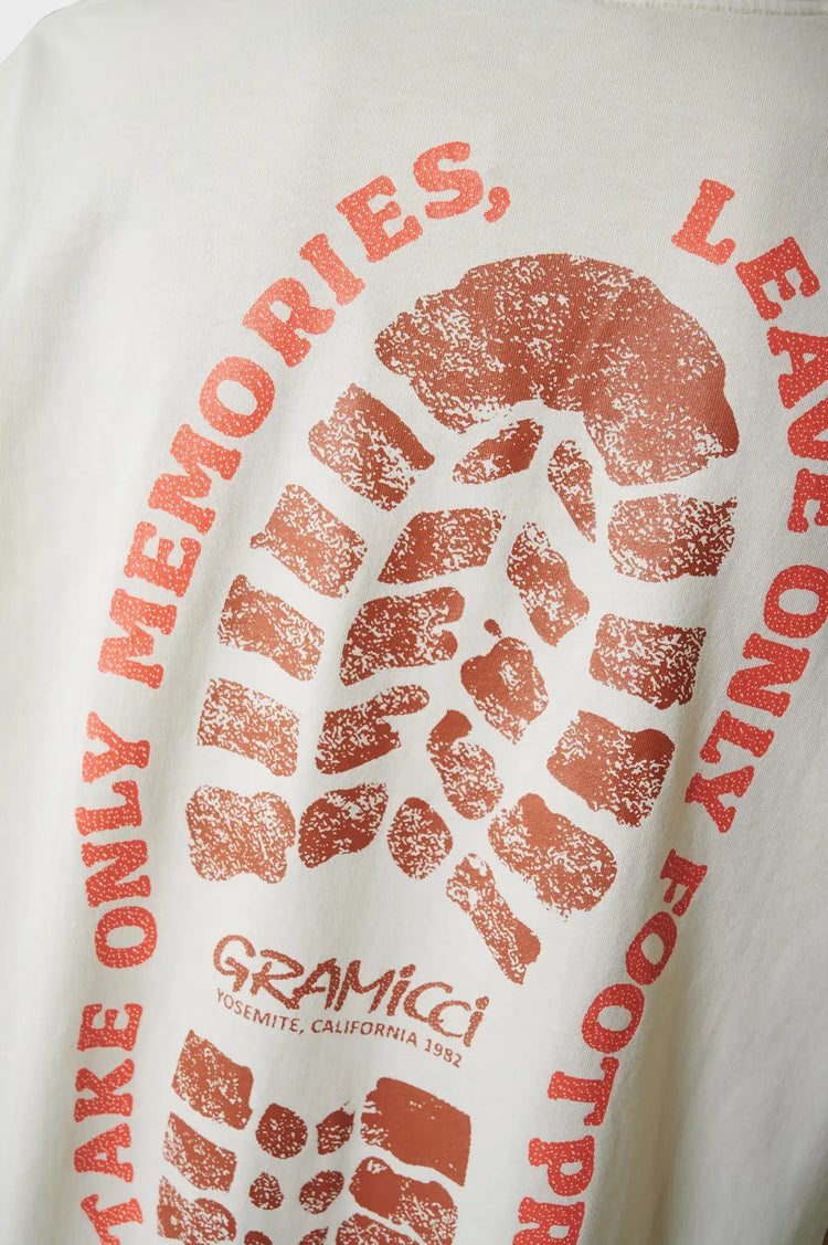 T-shirt FOOTPRINTS PIGMENT DYED cream