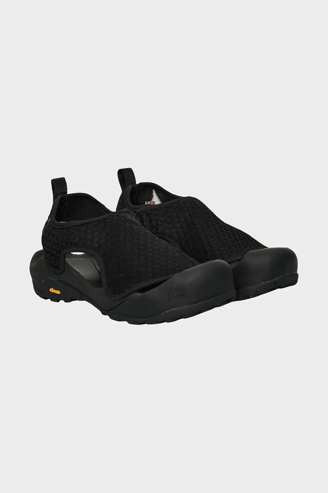 ARPY black sandals