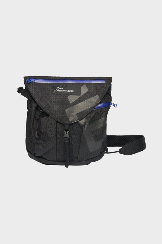 CAYL CROSSBODY bag black