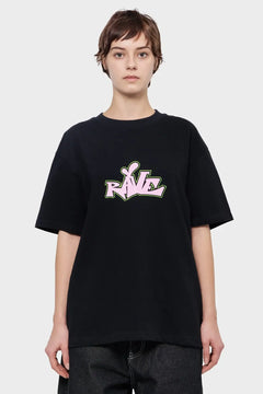 Czarna koszulka z napisem RAVE w stylu graffiti, oversize, moda uliczna