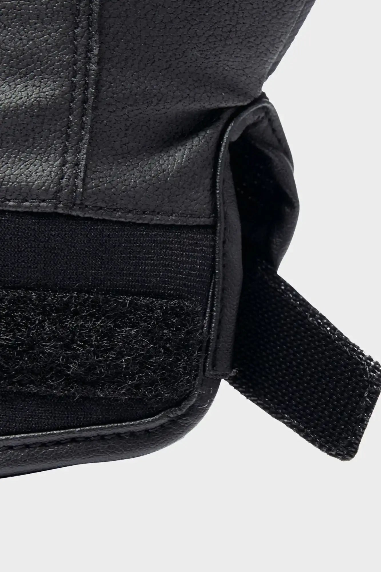TREKKING gloves black