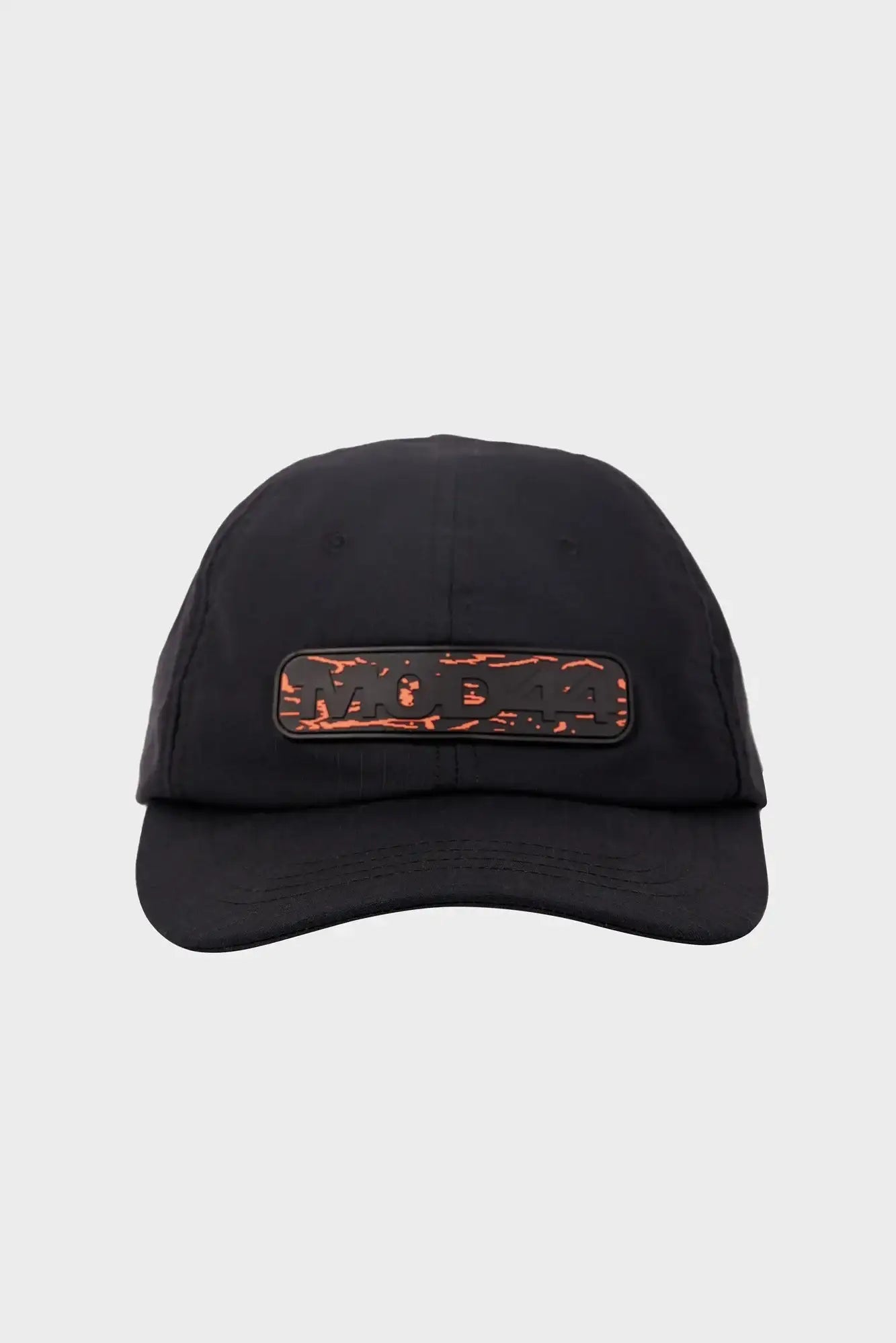 Czarna czapka z daszkiem MOD44 z pomarańczowym logo, odzież streetwear, minimalistyczny design