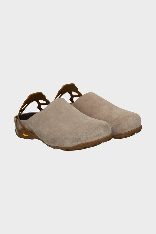 FEDAIA beige flip-flops