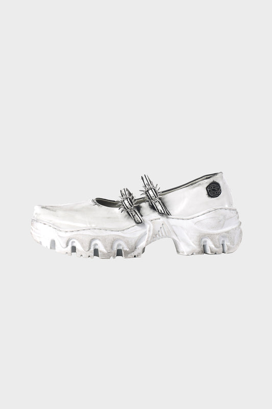 LOW TOP MJ white sandals