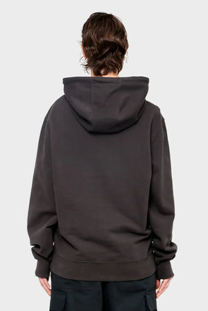 Czarna bluza z kapturem, widok z tyłu, odzież streetwear męska